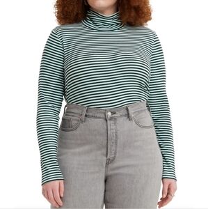 MWat Levi's Dreamy Turtleneck Crop Top Size 3X